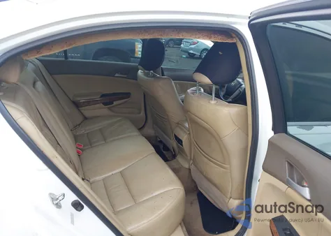 2010 Honda Accord 2.4 Ex-L from USA, damaged, VIN 1HGCP2F84AA137120